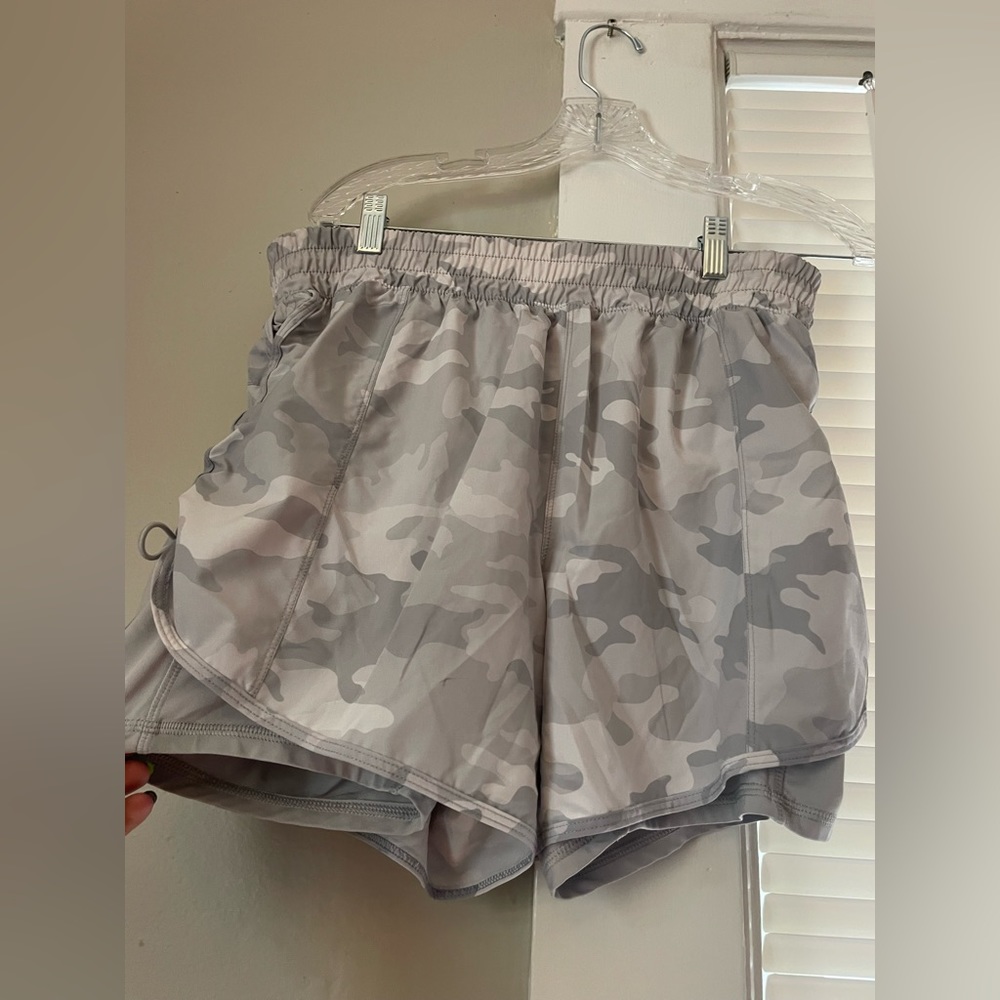 Avia grey camo running short 🏃‍♀️